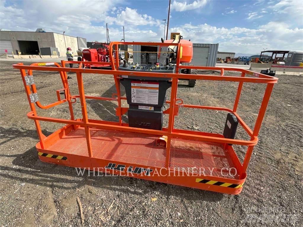 JLG 460SJ Piattaforme a braccio articolato