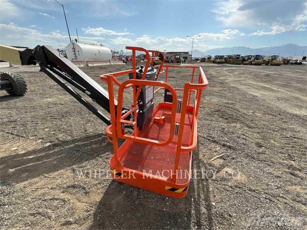 JLG 460SJ Piattaforme a braccio articolato