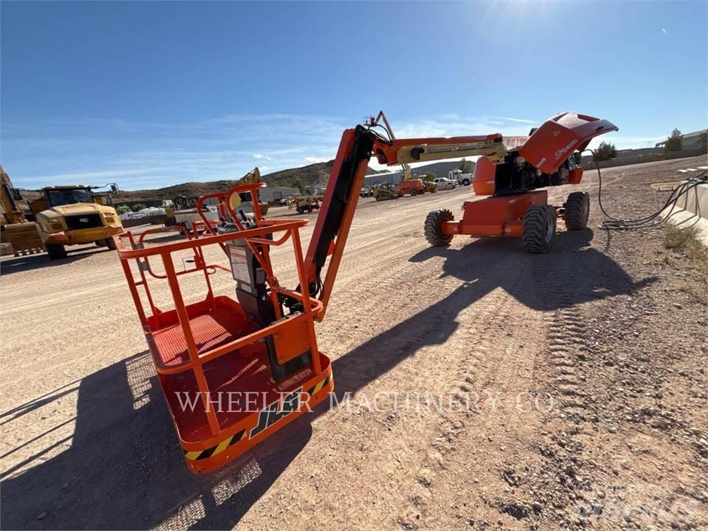 JLG 460SJ SP Piattaforme a braccio articolato