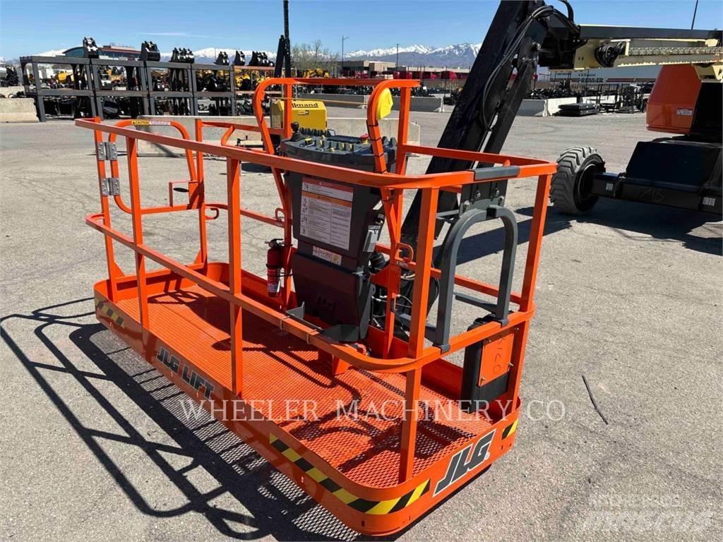 JLG 460SJ SP Piattaforme a braccio articolato