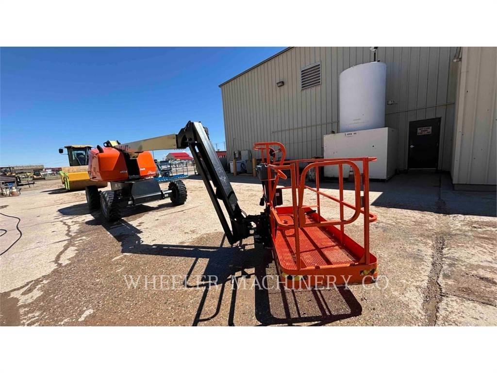 JLG 460SJ SP Piattaforme a braccio articolato