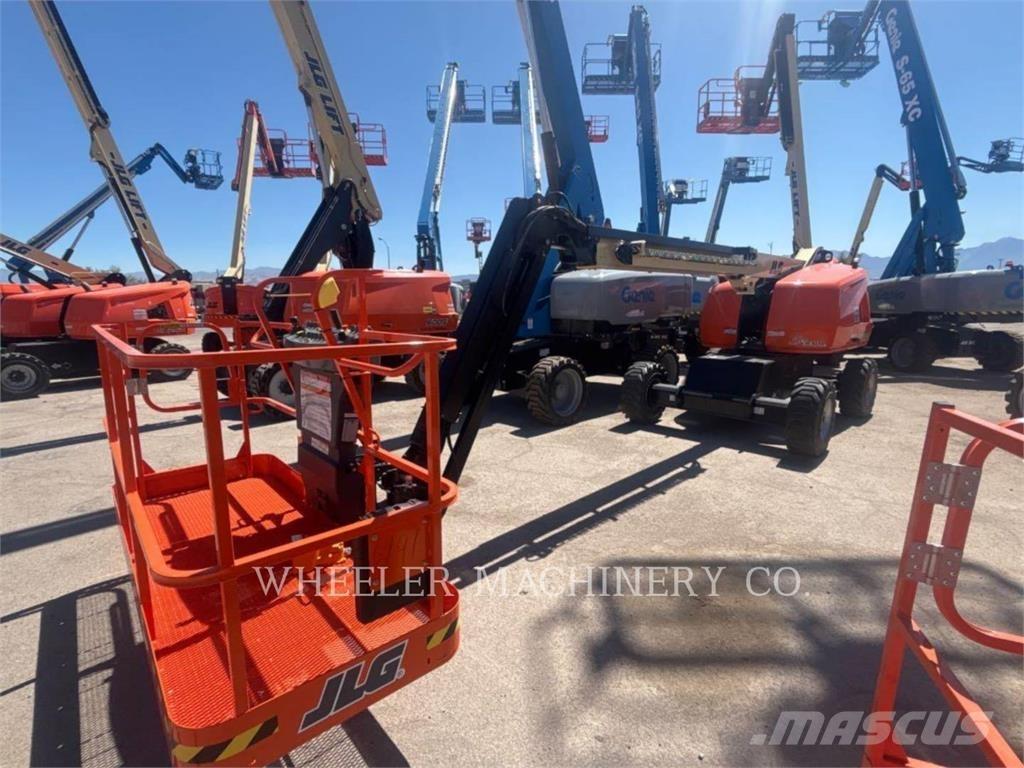 JLG 460SJ SP Piattaforme a braccio articolato
