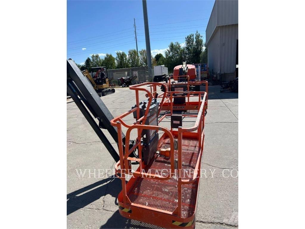 JLG 460SJ SP Piattaforme a braccio articolato