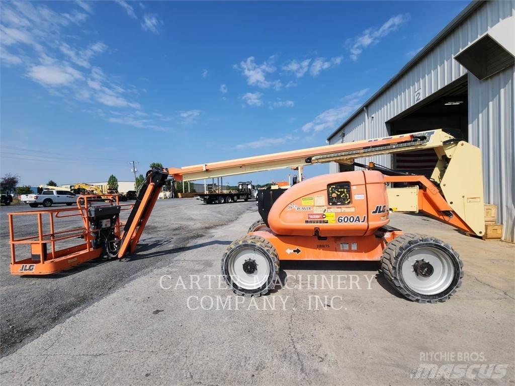 JLG 600AJ Piattaforme a braccio articolato