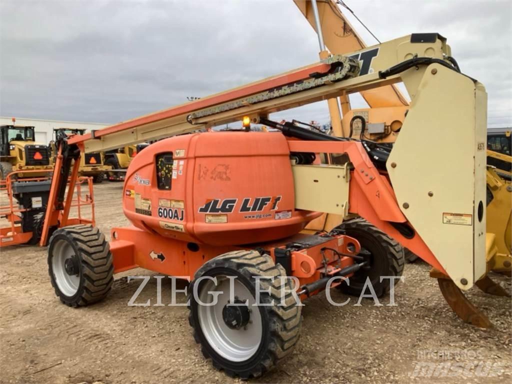 JLG 600AJ Piattaforme a braccio articolato