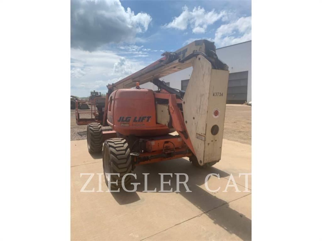 JLG 600AJ Piattaforme a braccio articolato