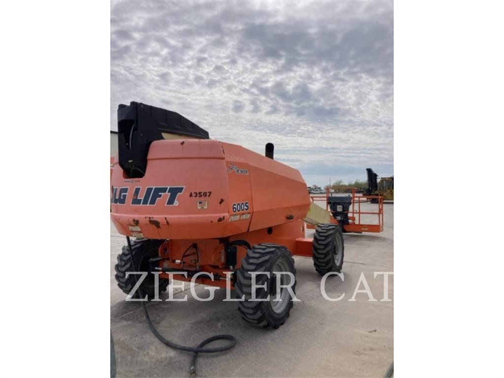 JLG 600S Piattaforme a braccio articolato