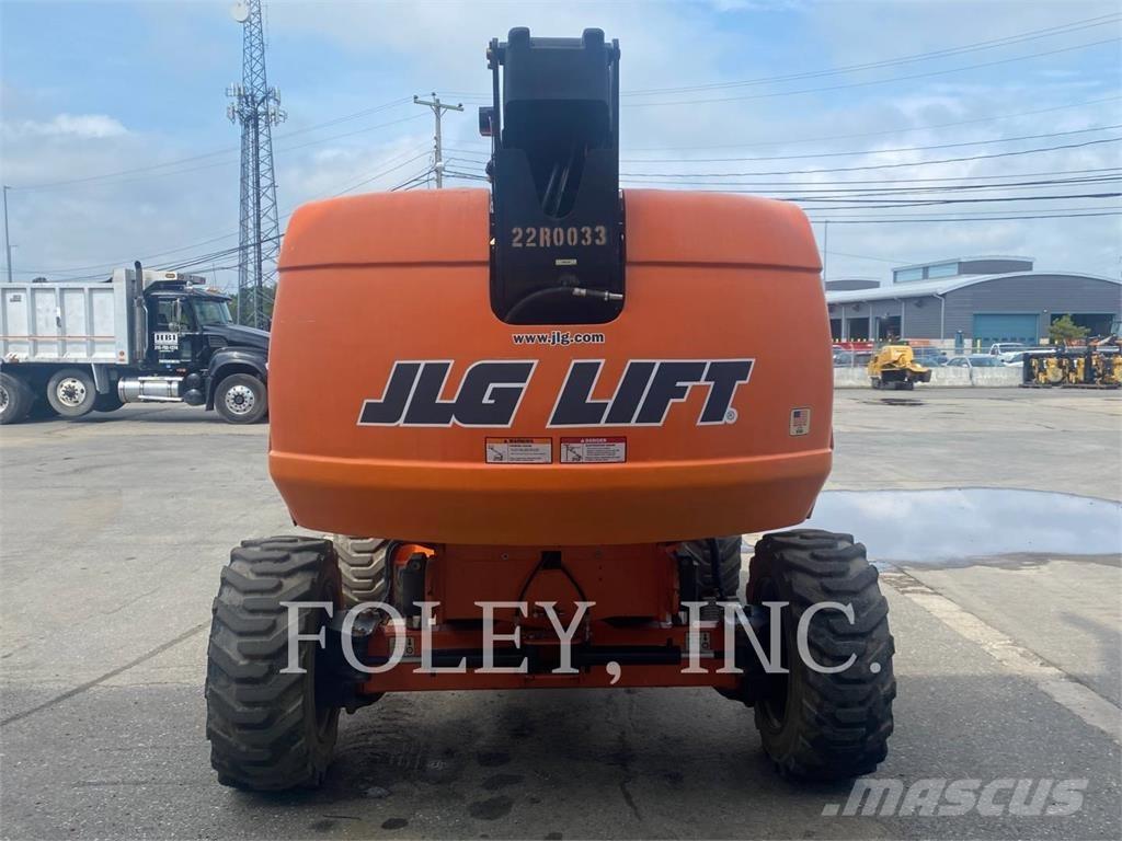 JLG 600S Piattaforme a braccio articolato