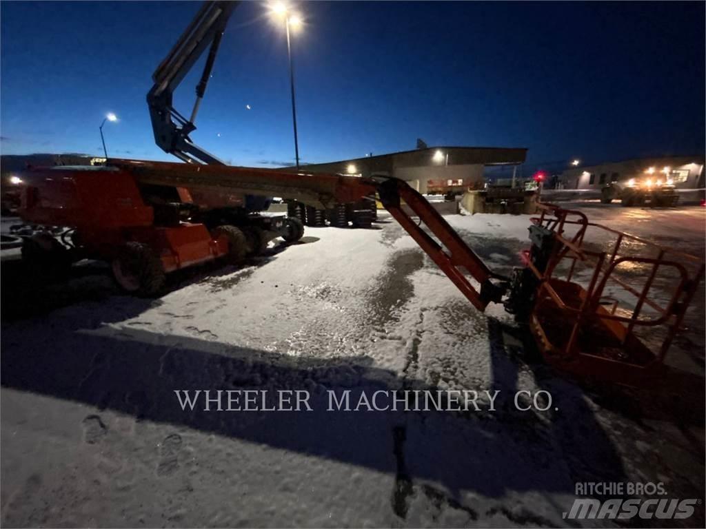 JLG 660SJ Piattaforme a braccio articolato