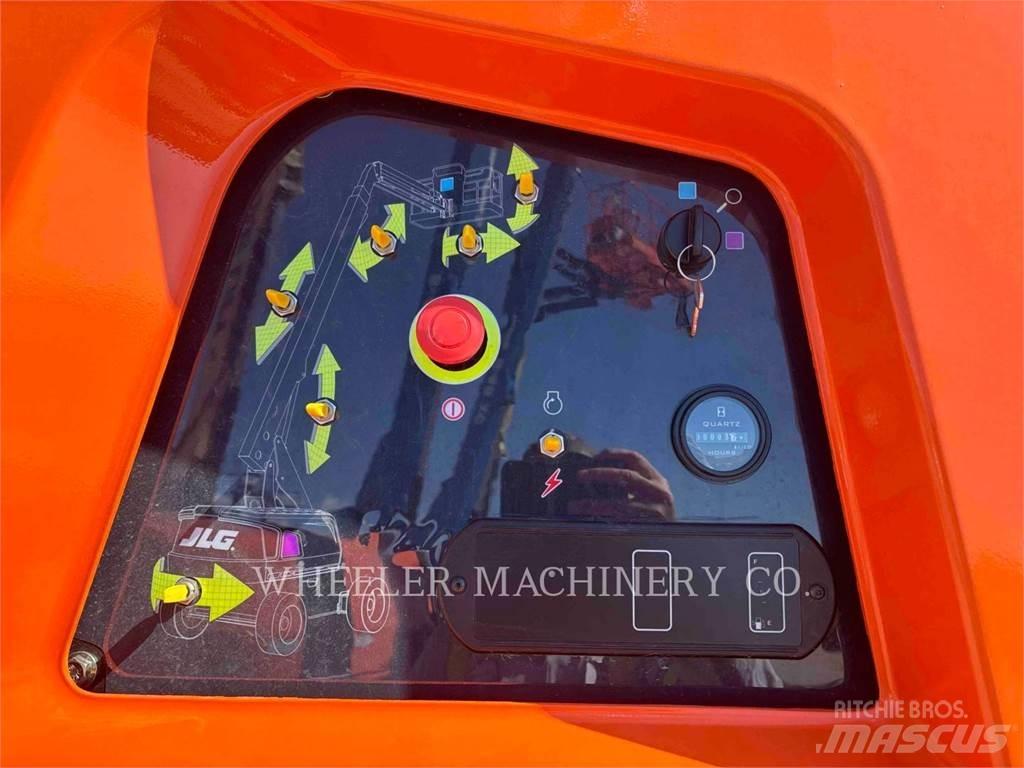 JLG 660SJ Piattaforme a braccio articolato