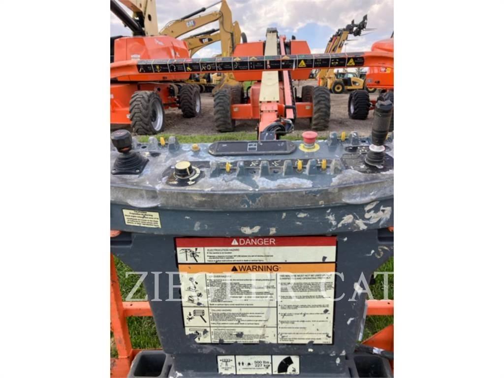 JLG 660SJ Piattaforme a braccio articolato