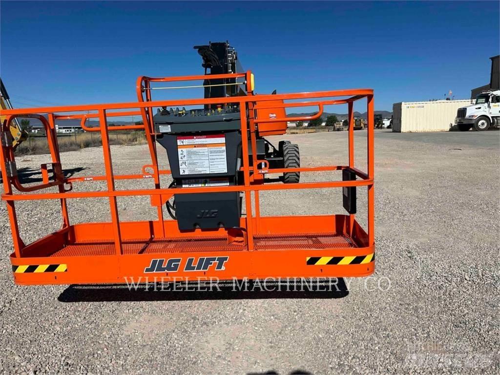 JLG 660SJ Piattaforme a braccio articolato
