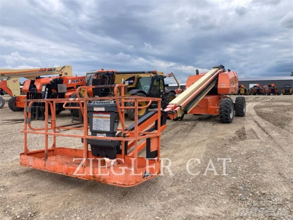 JLG 660SJ Piattaforme a braccio articolato