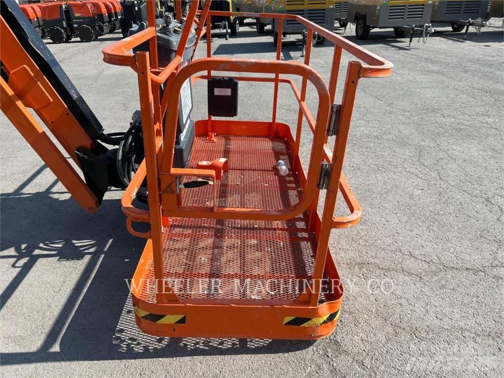 JLG 660SJ SP Piattaforme a braccio articolato