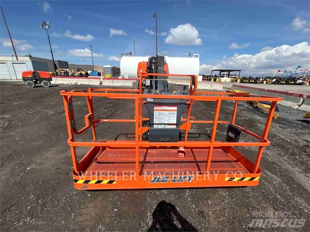 JLG 660SJ SP Piattaforme a braccio articolato