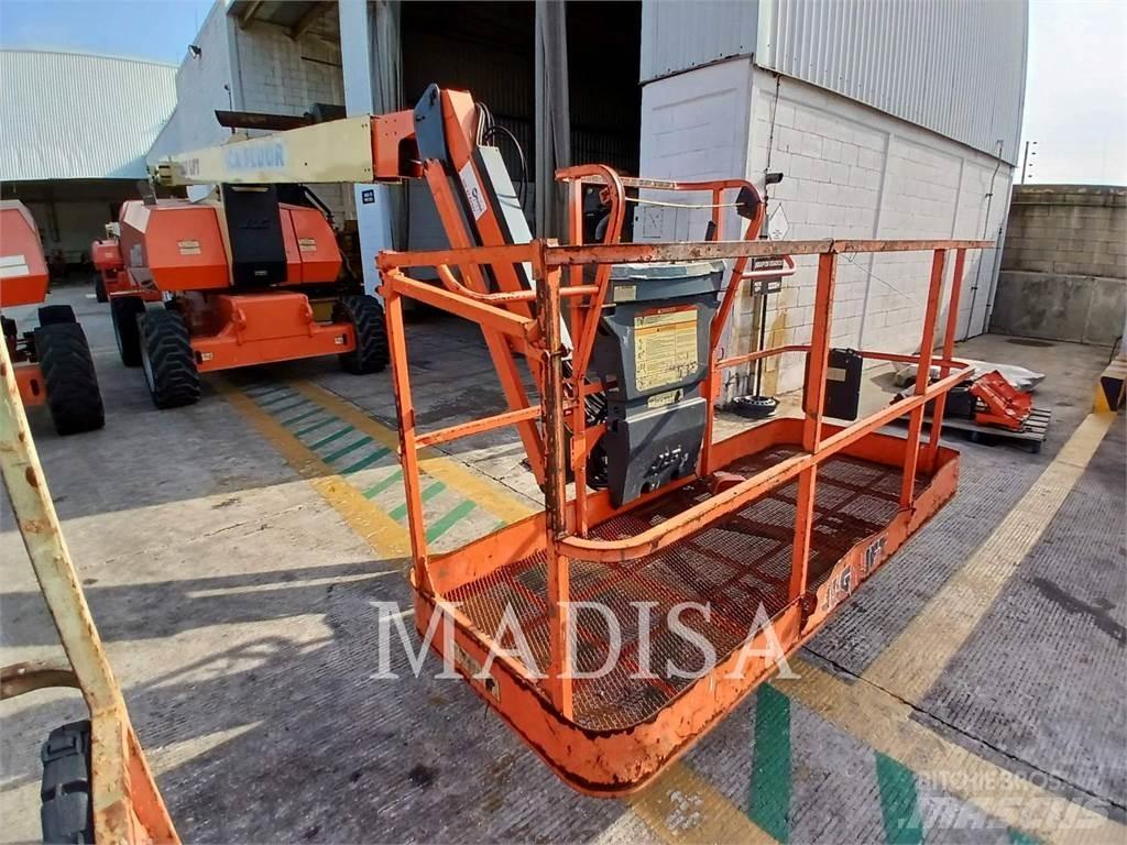 JLG 800 AJ Piattaforme a braccio articolato