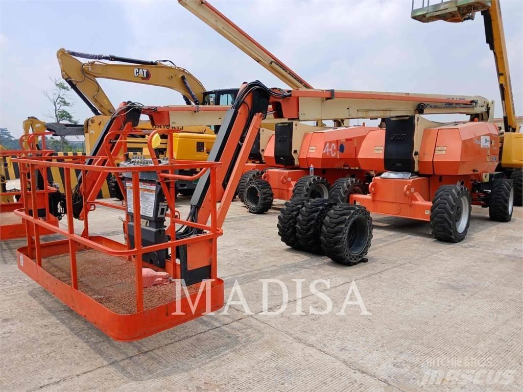 JLG 800 AJ Piattaforme a braccio articolato