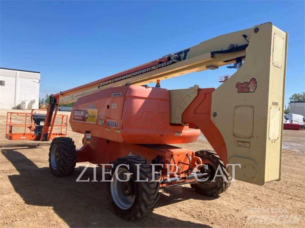 JLG 800AJ Piattaforme a braccio articolato