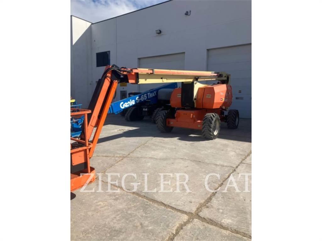 JLG 800AJ Piattaforme a braccio articolato