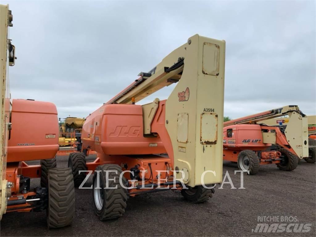 JLG 800AJ Piattaforme a braccio articolato