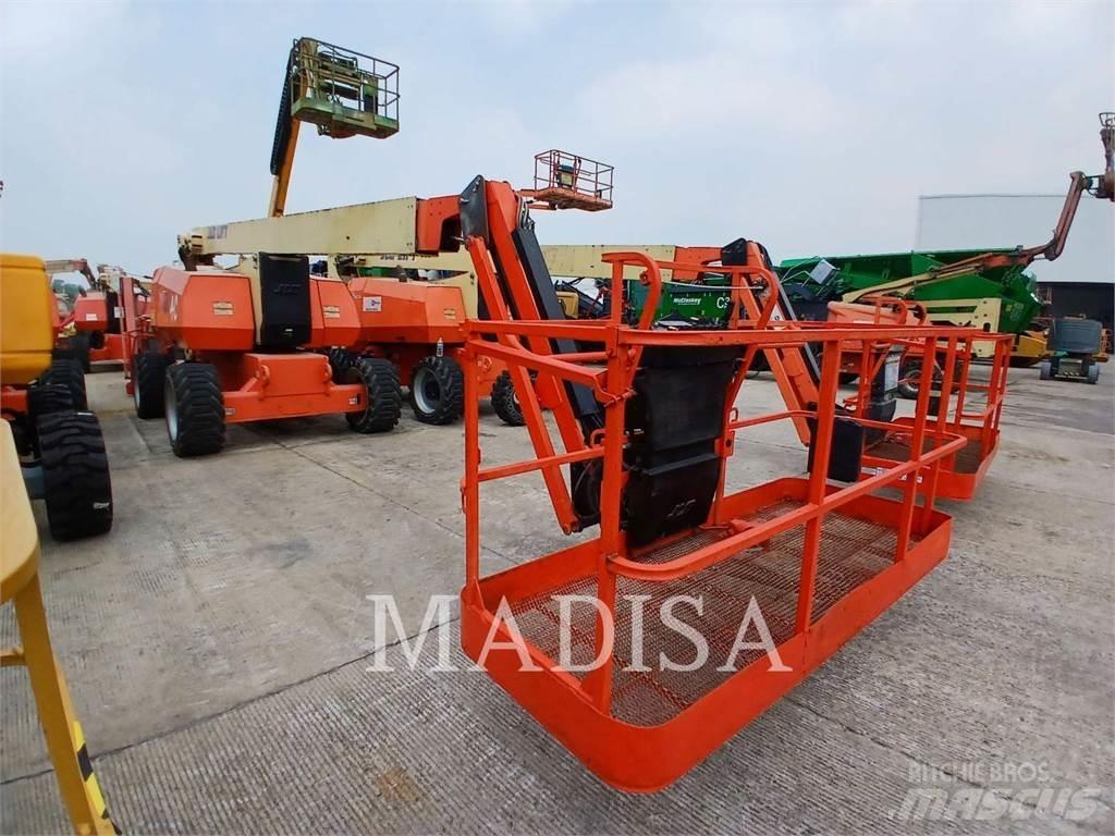 JLG 800AJ Piattaforme a braccio articolato