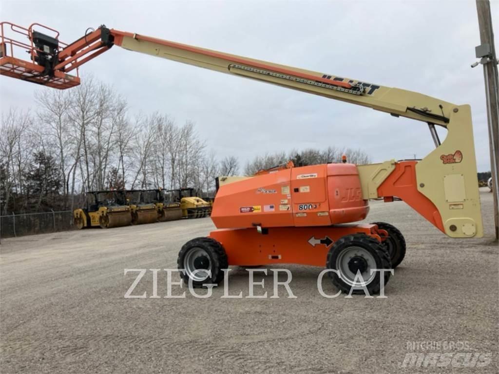 JLG 800AJ Piattaforme a braccio articolato