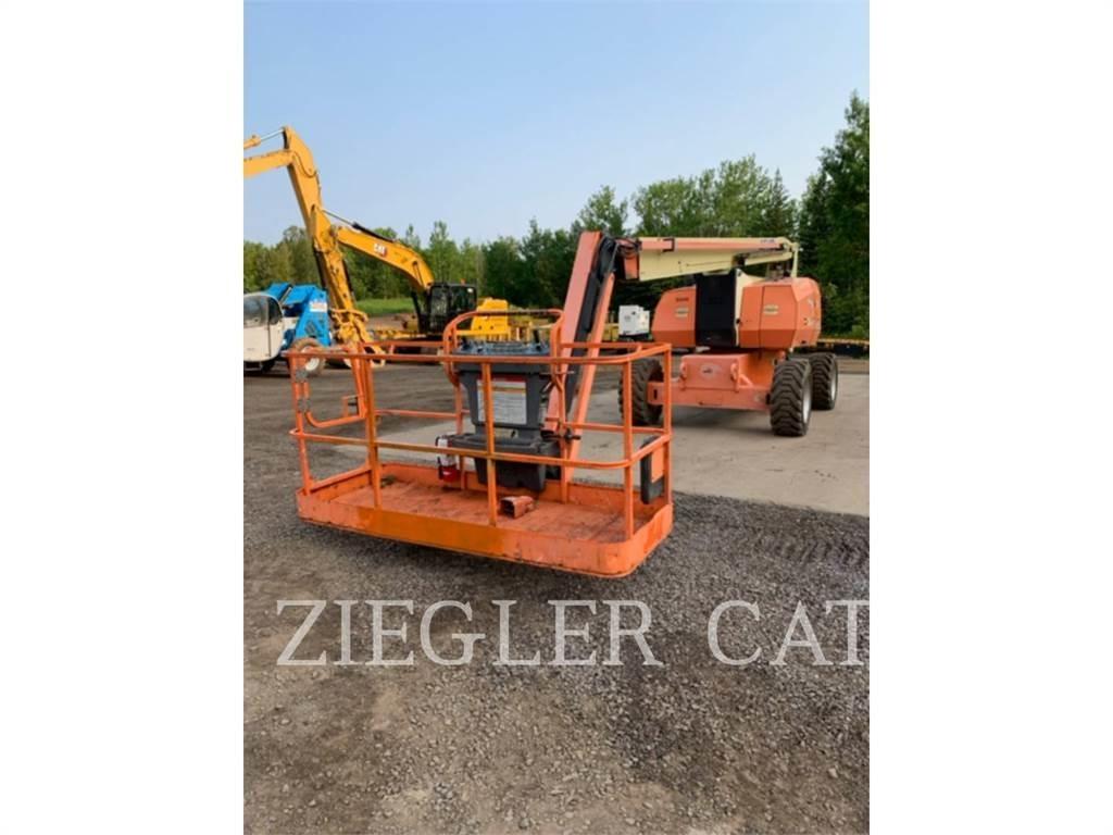 JLG 800AJ Piattaforme a braccio articolato