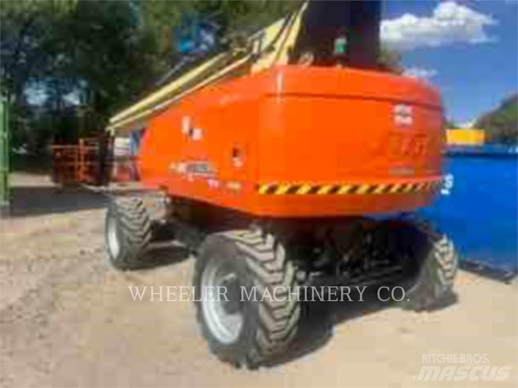 JLG 860SJ Piattaforme a braccio articolato