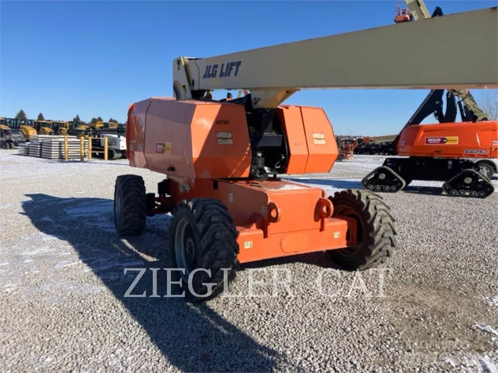 JLG 860SJ Piattaforme a braccio articolato