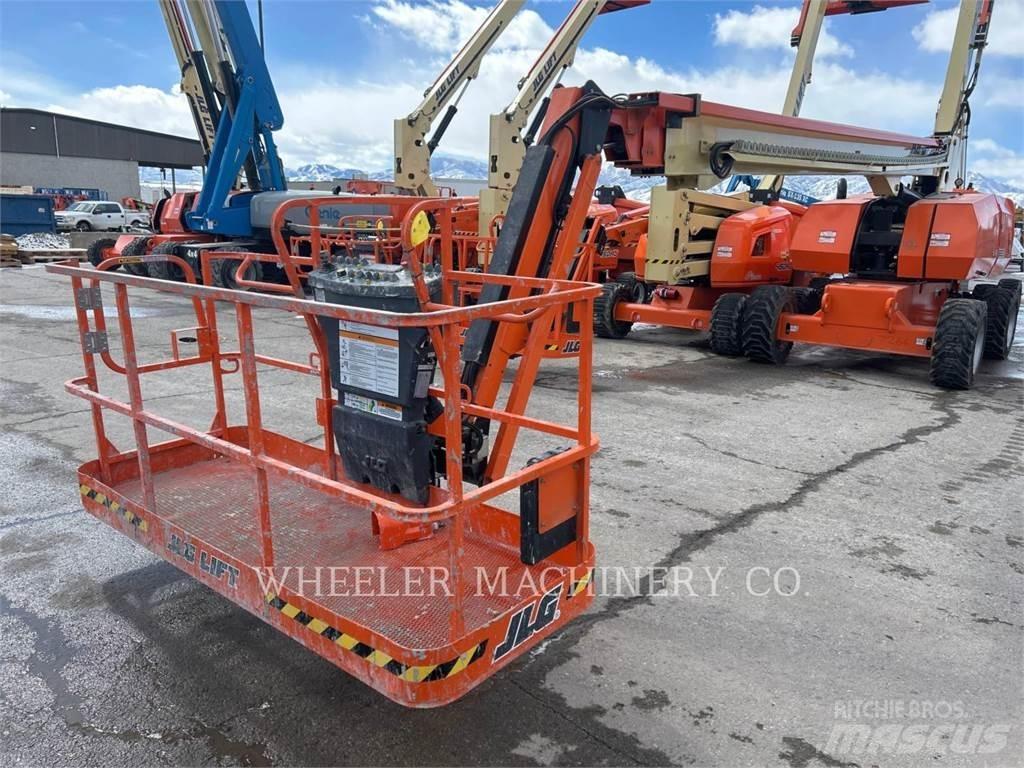 JLG 860SJ SP Piattaforme a braccio articolato