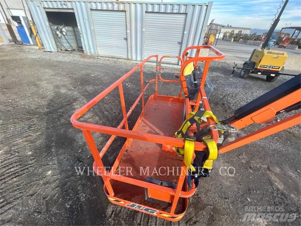 JLG 860SJ SP Piattaforme a braccio articolato