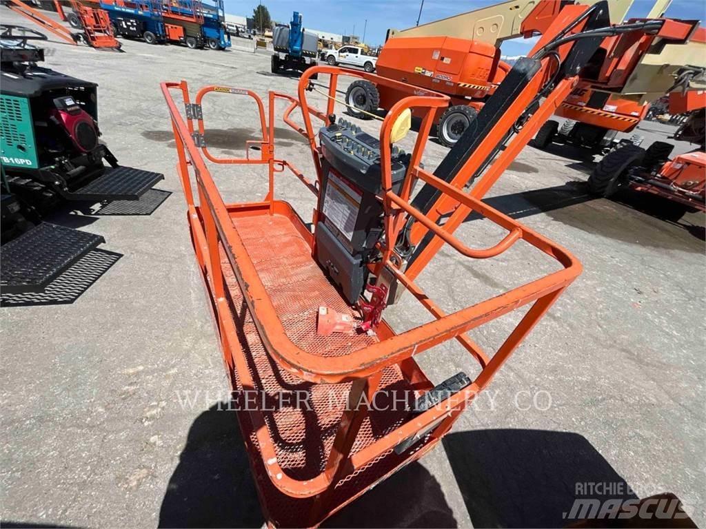 JLG 860SJ SP Piattaforme a braccio articolato
