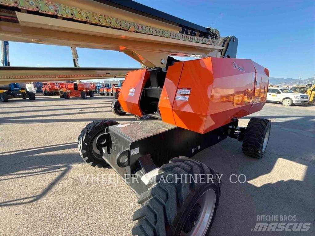 JLG 860SJ SP Piattaforme a braccio articolato