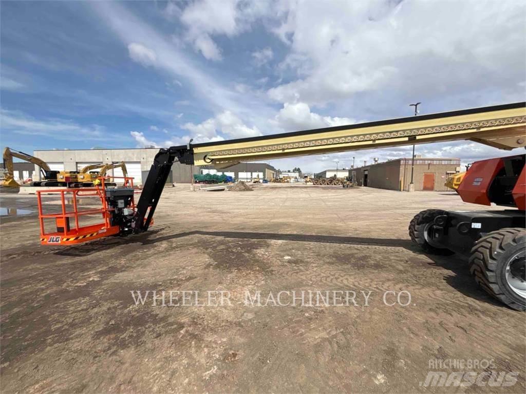 JLG 860SJ SP Piattaforme a braccio articolato