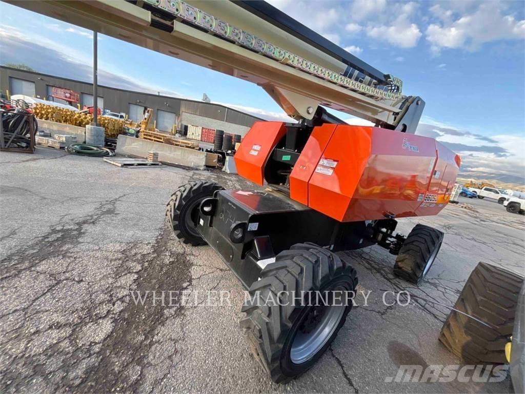 JLG 860SJ SP Piattaforme a braccio articolato