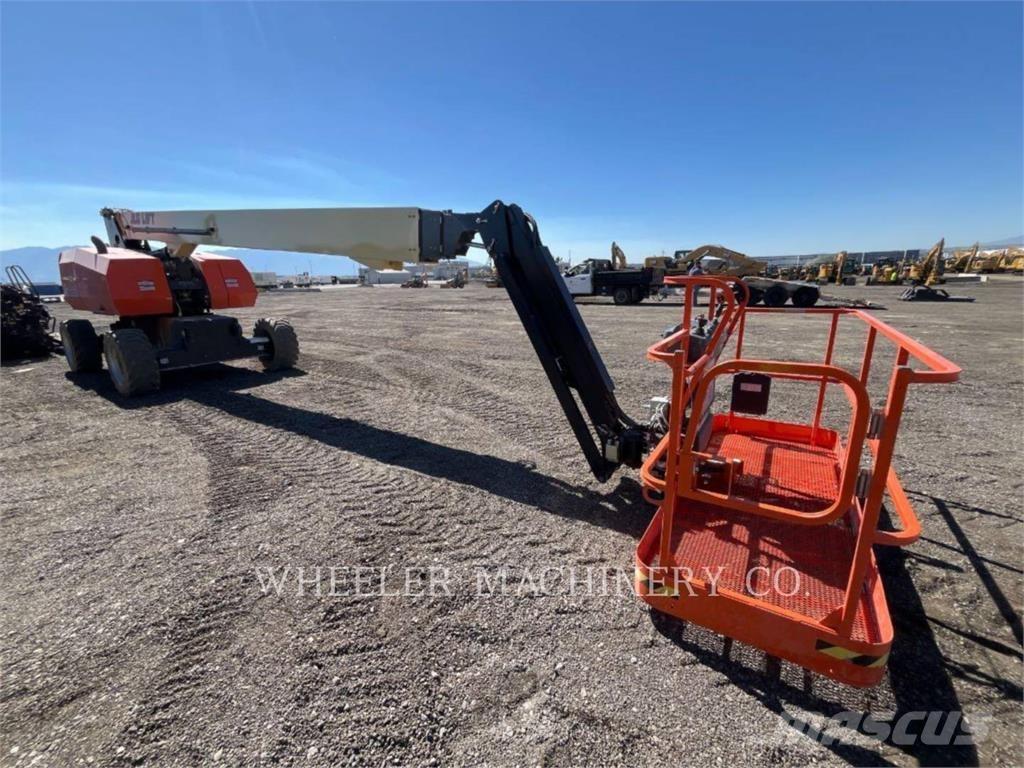 JLG 860SJ SP Piattaforme a braccio articolato