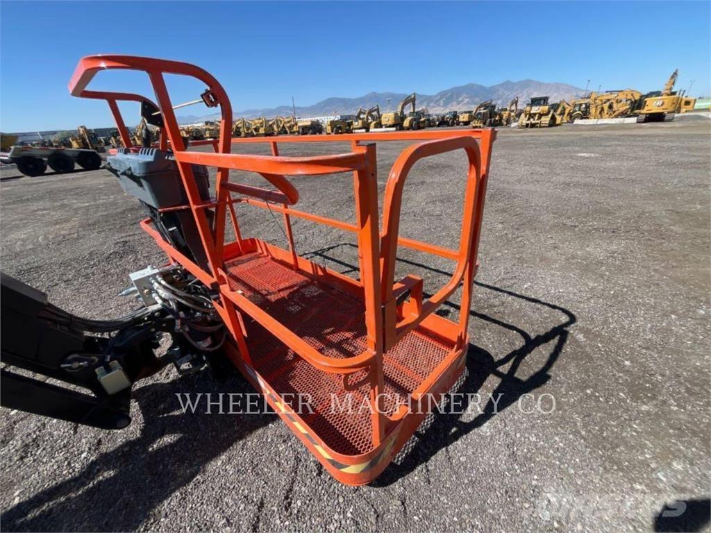 JLG 860SJ SP Piattaforme a braccio articolato