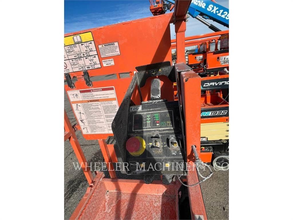 JLG AE1932 Piattaforme a pantografo