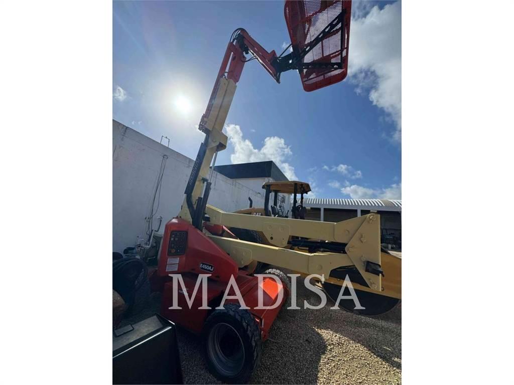JLG E450AJ Piattaforme a braccio articolato