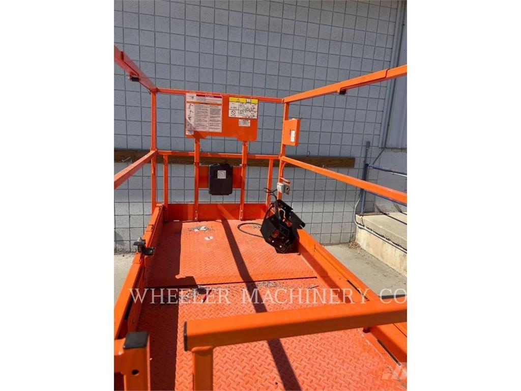 JLG ES2646 Piattaforme a pantografo