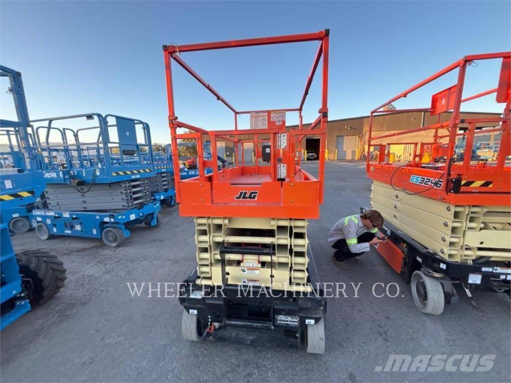 JLG ES3246 Piattaforme a pantografo