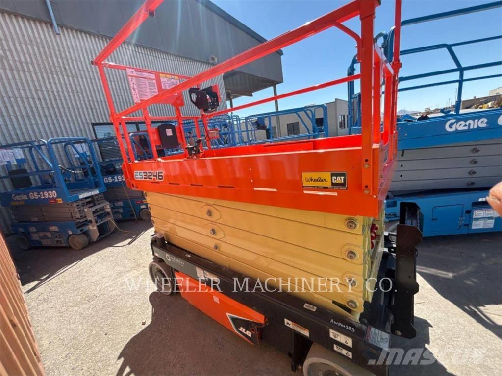 JLG ES3246 Piattaforme a pantografo