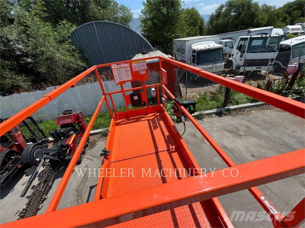 JLG ES3246 Piattaforme a pantografo