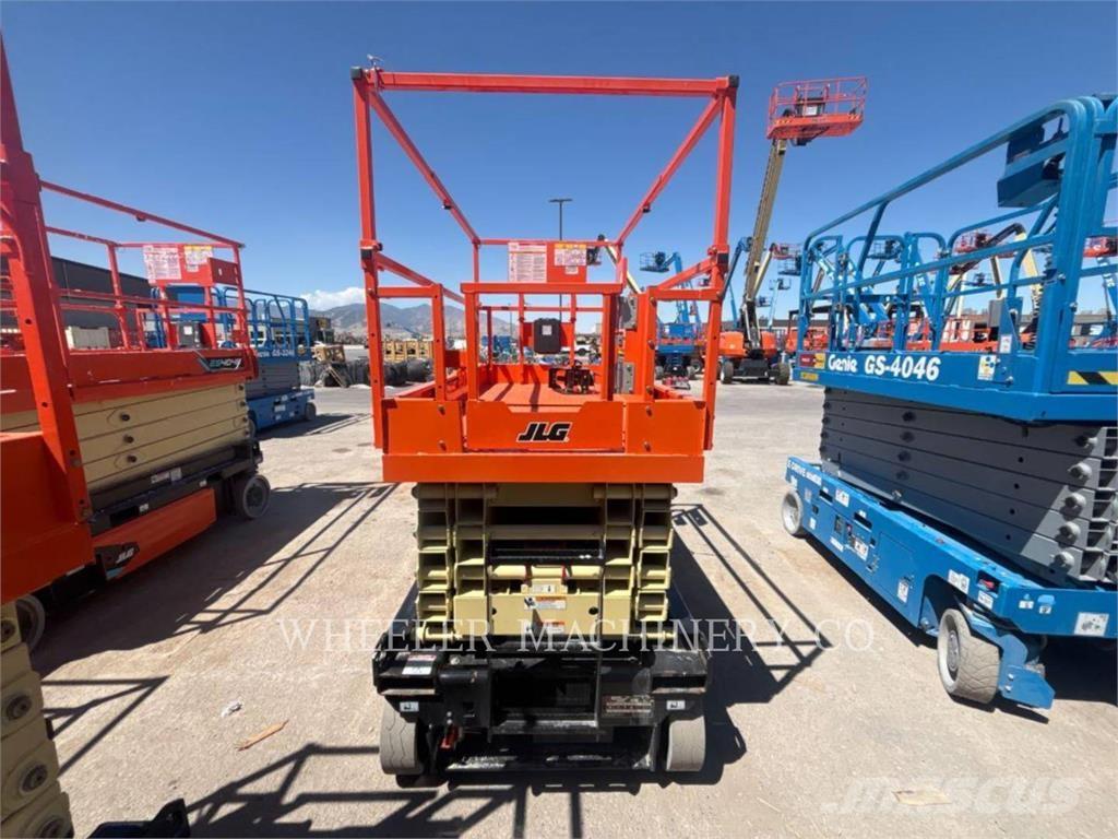 JLG ES3246 Piattaforme a pantografo