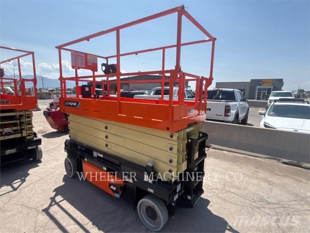 JLG ES4046 Piattaforme a pantografo