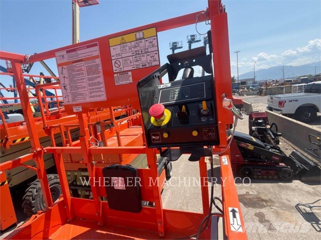 JLG ES4046 Piattaforme a pantografo