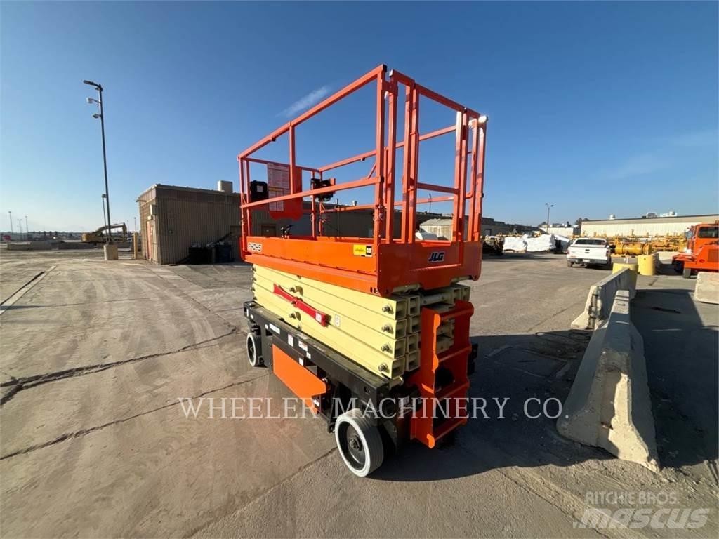 JLG R4045 Piattaforme a pantografo