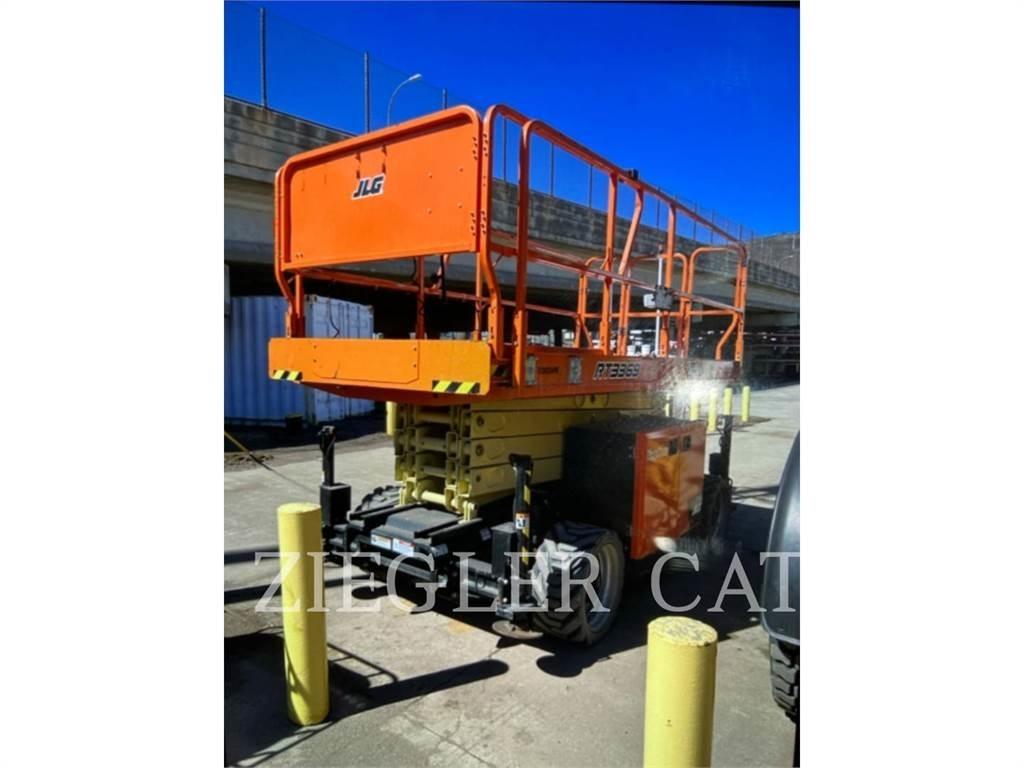 JLG RT3369 Piattaforme a pantografo