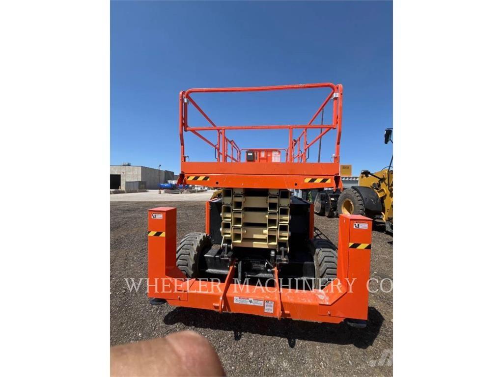 JLG RT4394 Piattaforme a pantografo