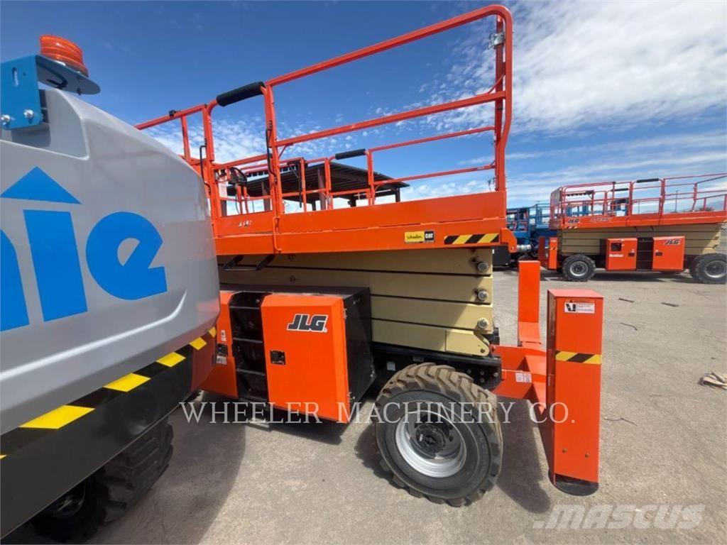 JLG RT4394 Piattaforme a pantografo